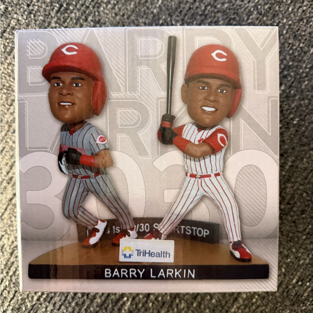Barry Larkin Bobblehead, Cincinnati Reds Collectible, New in Box,